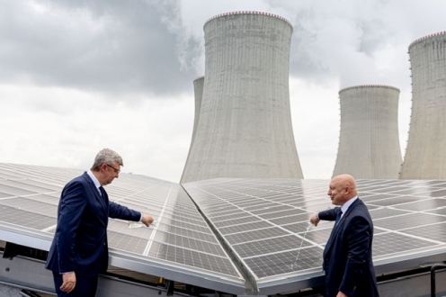 V jaderné elektrárně Dukovany vzniklo největší parkoviště s fotovoltaickou elektrárnou u nás