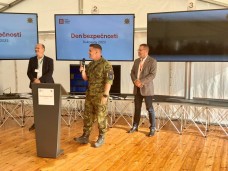 Energetici s Armádou ČR ověřovali možnosti zabezpečení ochrany vzdušného prostoru Jaderné elektrárny Dukovany