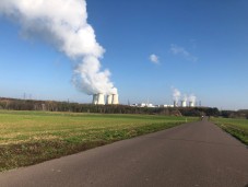 Dukovany směřují k osmdesátiletému provozu. ČEZ posiluje roli pilíře české energetiky